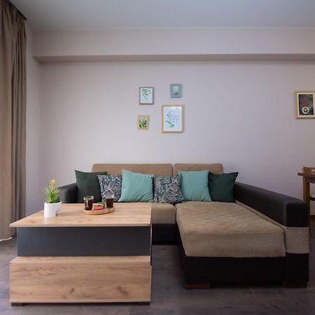 Gg Home - Cozy 1 Bedroom Apartment On Kazbegi Avenue 15 تبليسي المظهر الخارجي الصورة