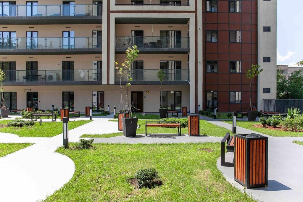 Gg Home - Cozy 1 Bedroom Apartment On Kazbegi Avenue 15 تبليسي المظهر الخارجي الصورة
