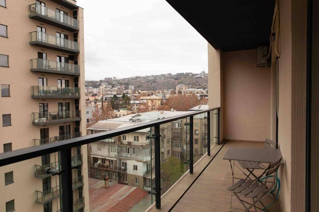 Gg Home - Cozy 1 Bedroom Apartment On Kazbegi Avenue 15 تبليسي المظهر الخارجي الصورة