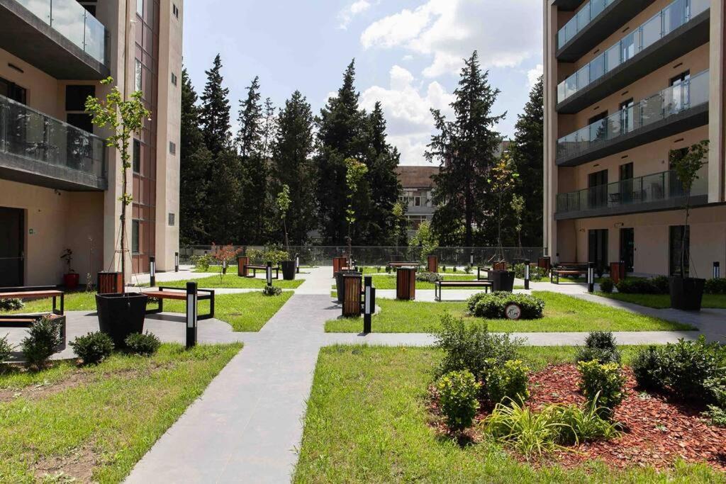 Gg Home - Cozy 1 Bedroom Apartment On Kazbegi Avenue 15 تبليسي المظهر الخارجي الصورة
