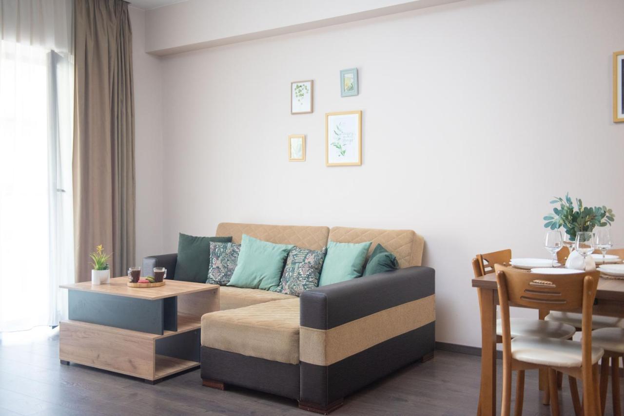 Gg Home - Cozy 1 Bedroom Apartment On Kazbegi Avenue 15 تبليسي المظهر الخارجي الصورة