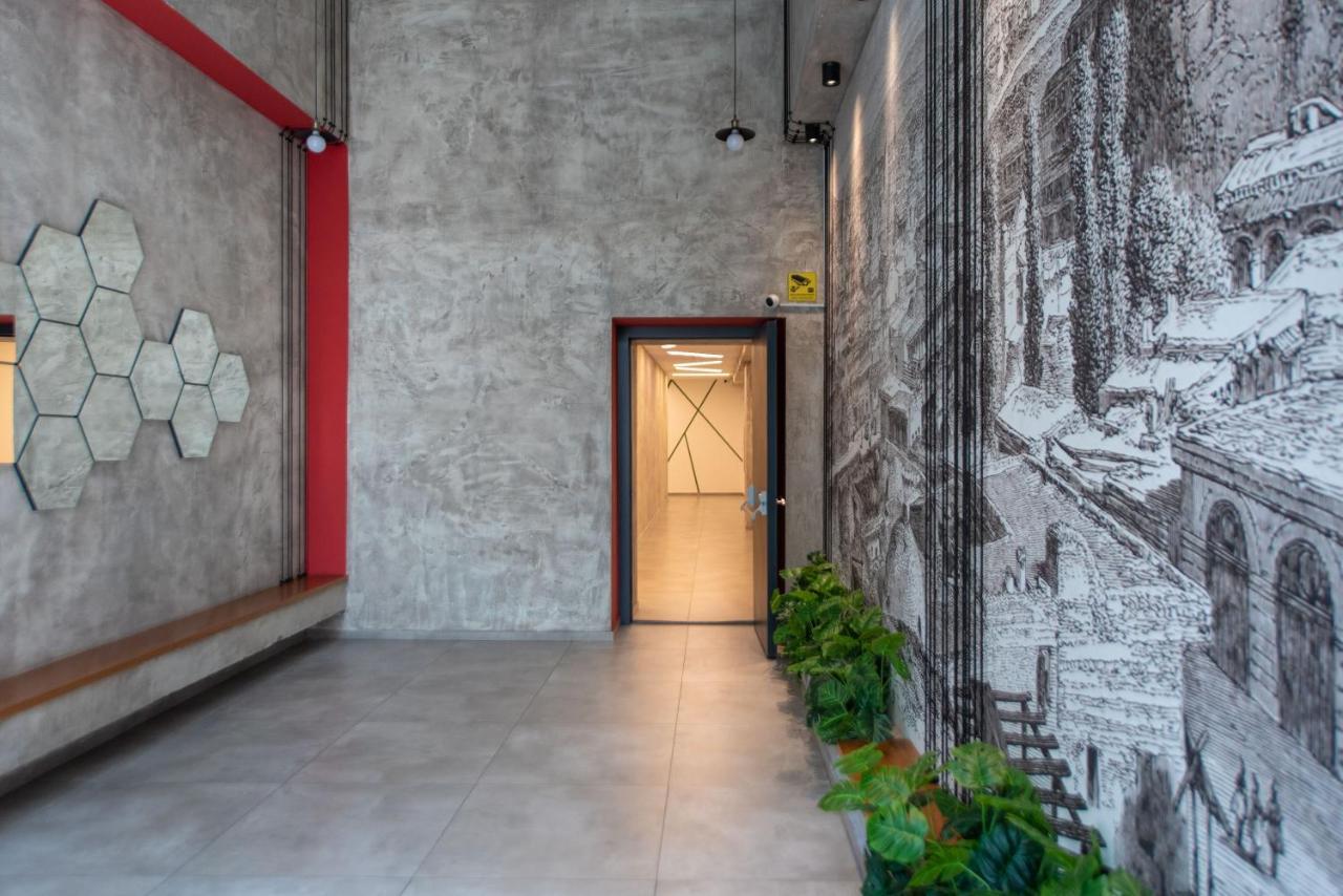 Gg Home - Cozy 1 Bedroom Apartment On Kazbegi Avenue 15 تبليسي المظهر الخارجي الصورة