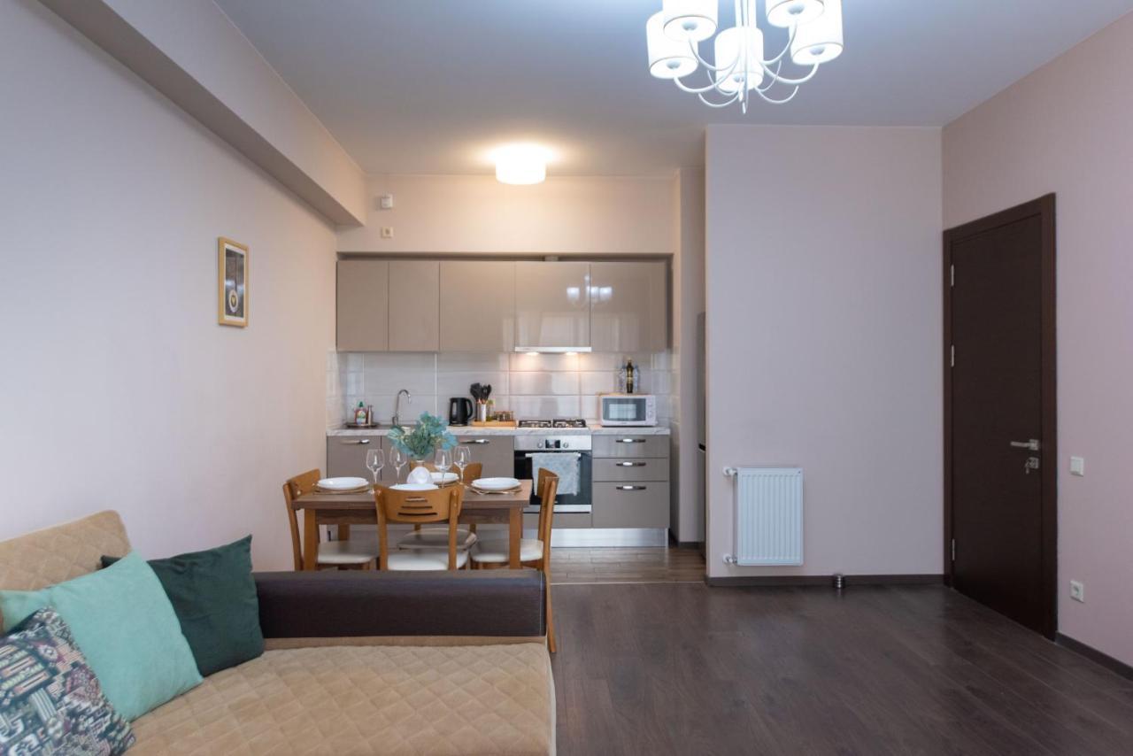 Gg Home - Cozy 1 Bedroom Apartment On Kazbegi Avenue 15 تبليسي المظهر الخارجي الصورة